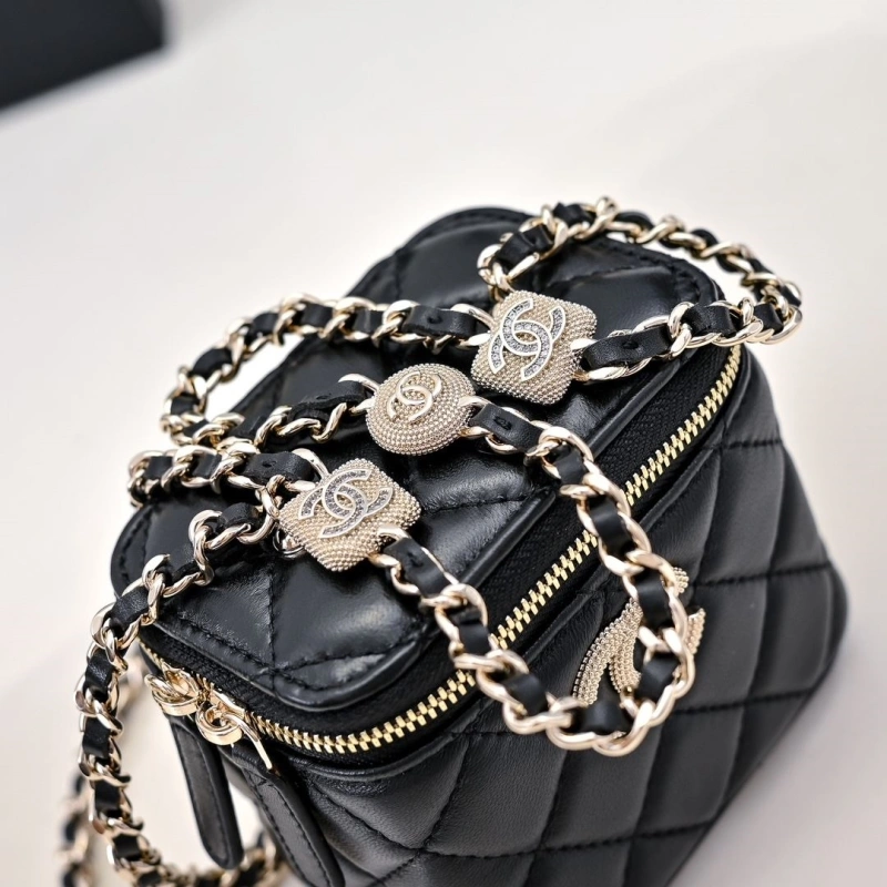 Ch**el cosmetic bags 4049h-0192