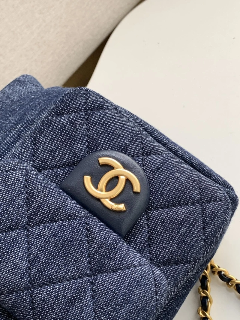 Ch**el backpacks 4049h-0222