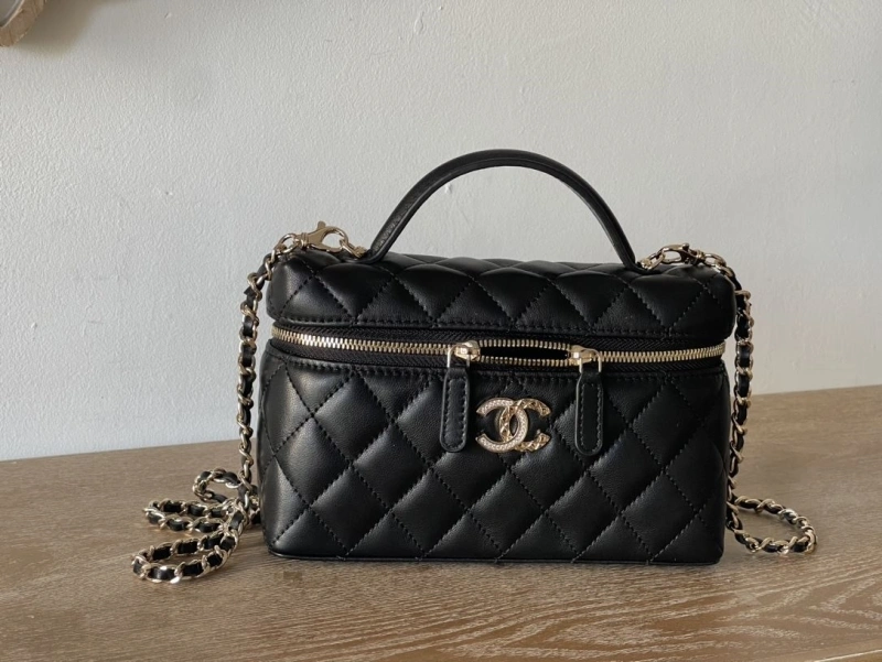 Ch**el cosmetic bags 4049h-0232