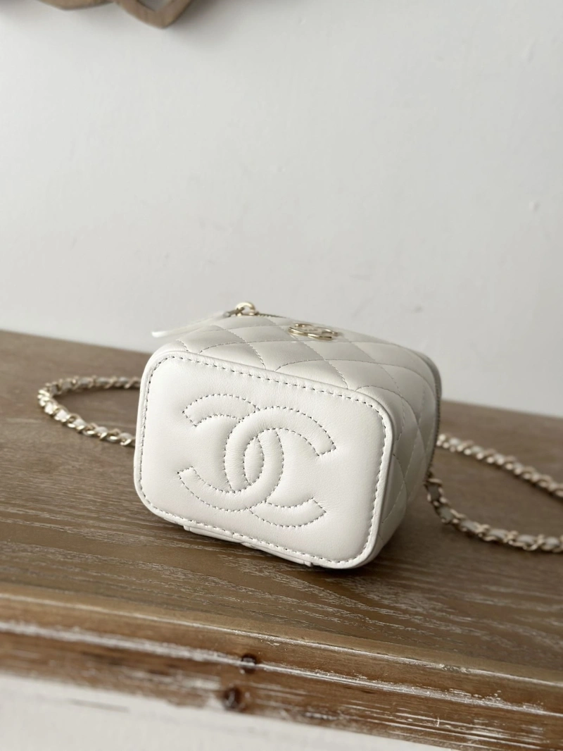 Ch**el cosmetic bags 4049h-0234
