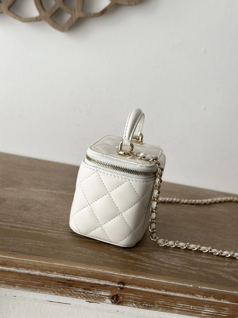 Ch**el cosmetic bags 4049h-0234