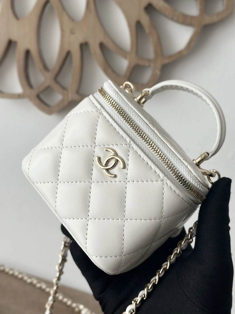 Ch**el cosmetic bags 4049h-0234