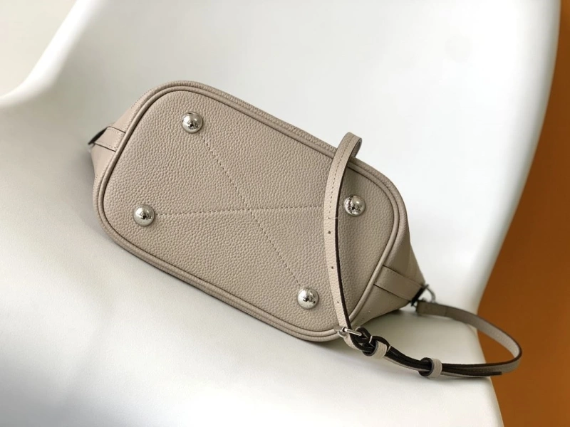 LV Shopping Bags 4056A-0035