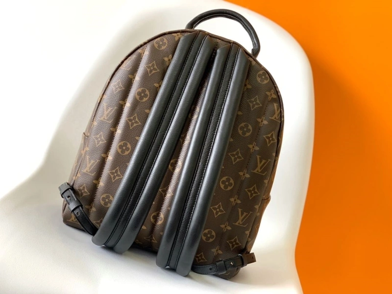 LV Backpacks 4056A-0069