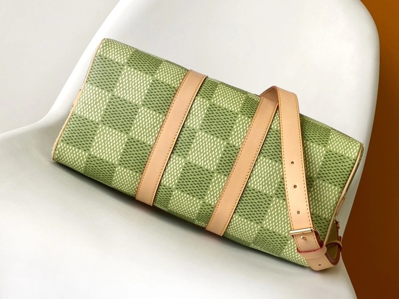 LV Travel Bags 4056A-0228