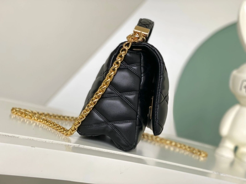 lv twist De*1m bags 4056d-0048