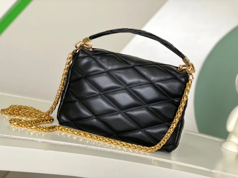 lv twist De*1m bags 4056d-0048