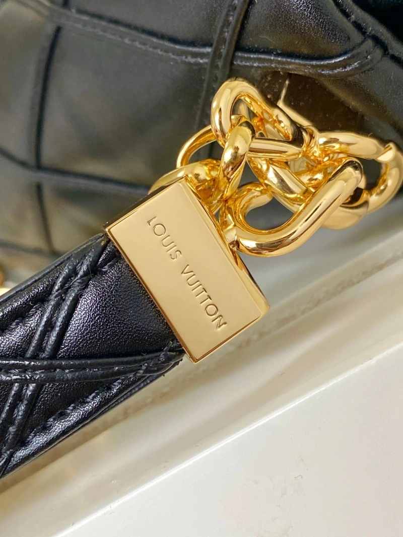 lv twist De*1m bags 4056d-0048
