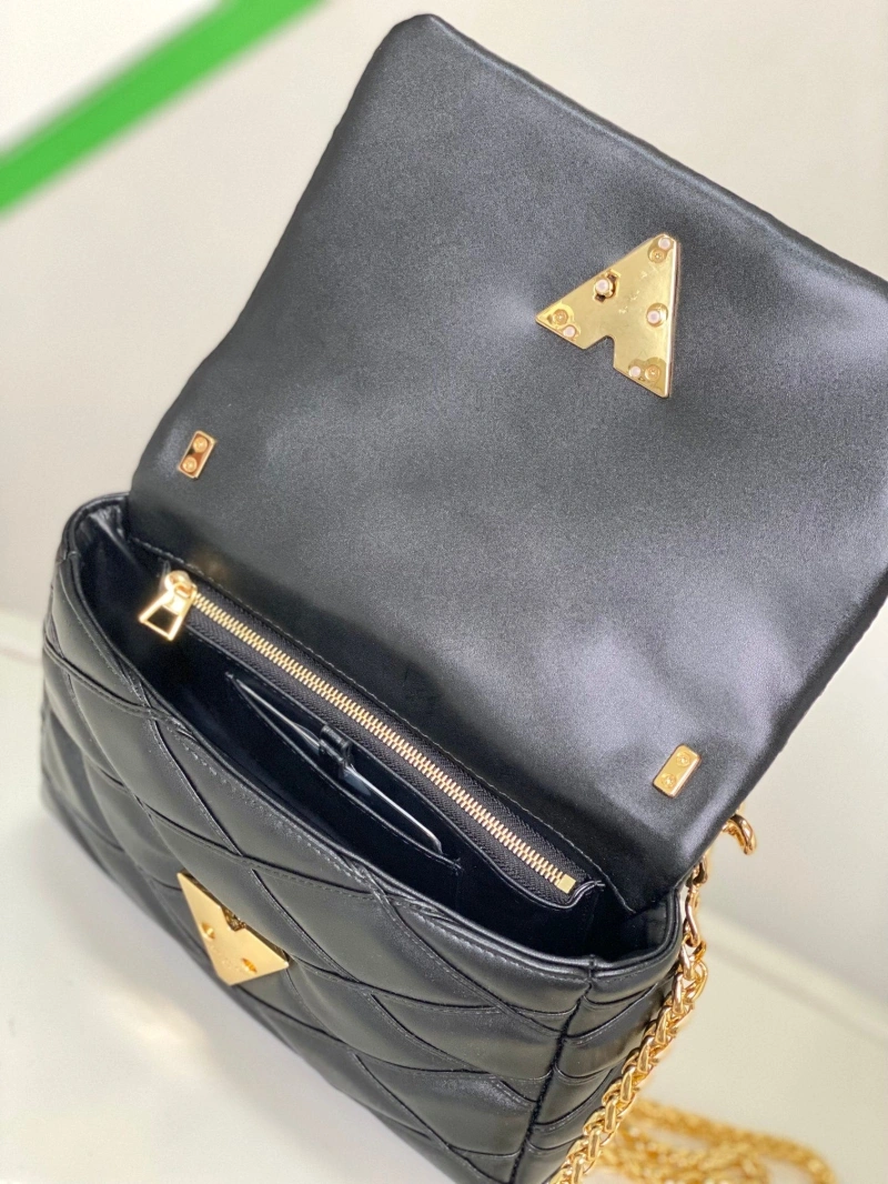 lv twist De*1m bags 4056d-0048