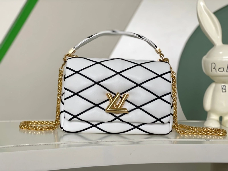 lv twist De*1m bags 4056d-0050