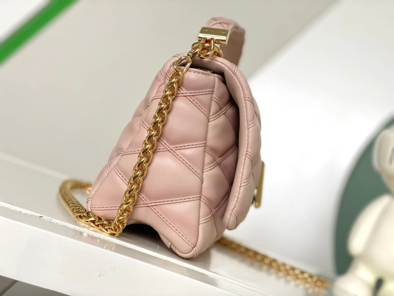 lv twist De*1m bags 4056d-0052