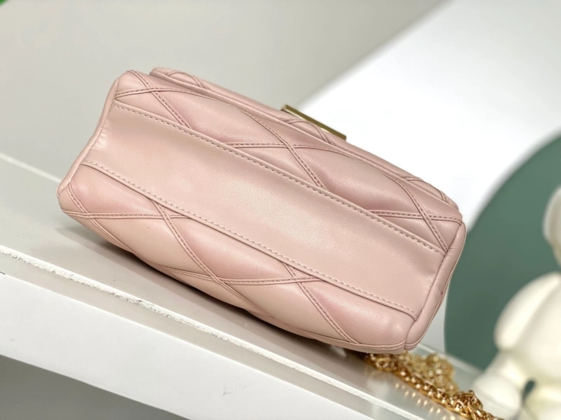 lv twist De*1m bags 4056d-0052