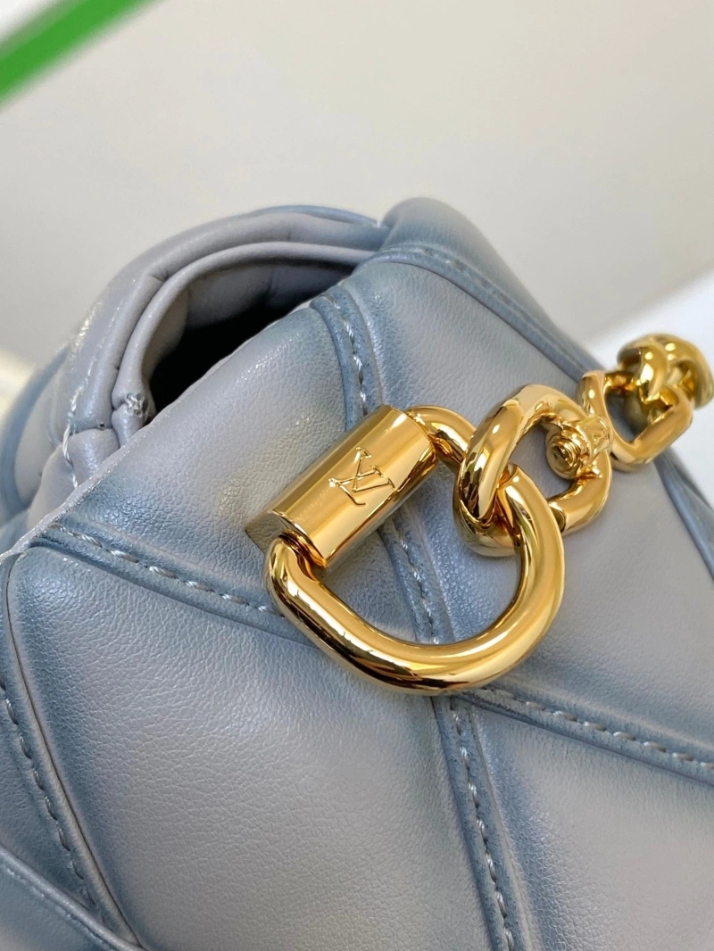 lv twist De*1m bags 4056d-0053