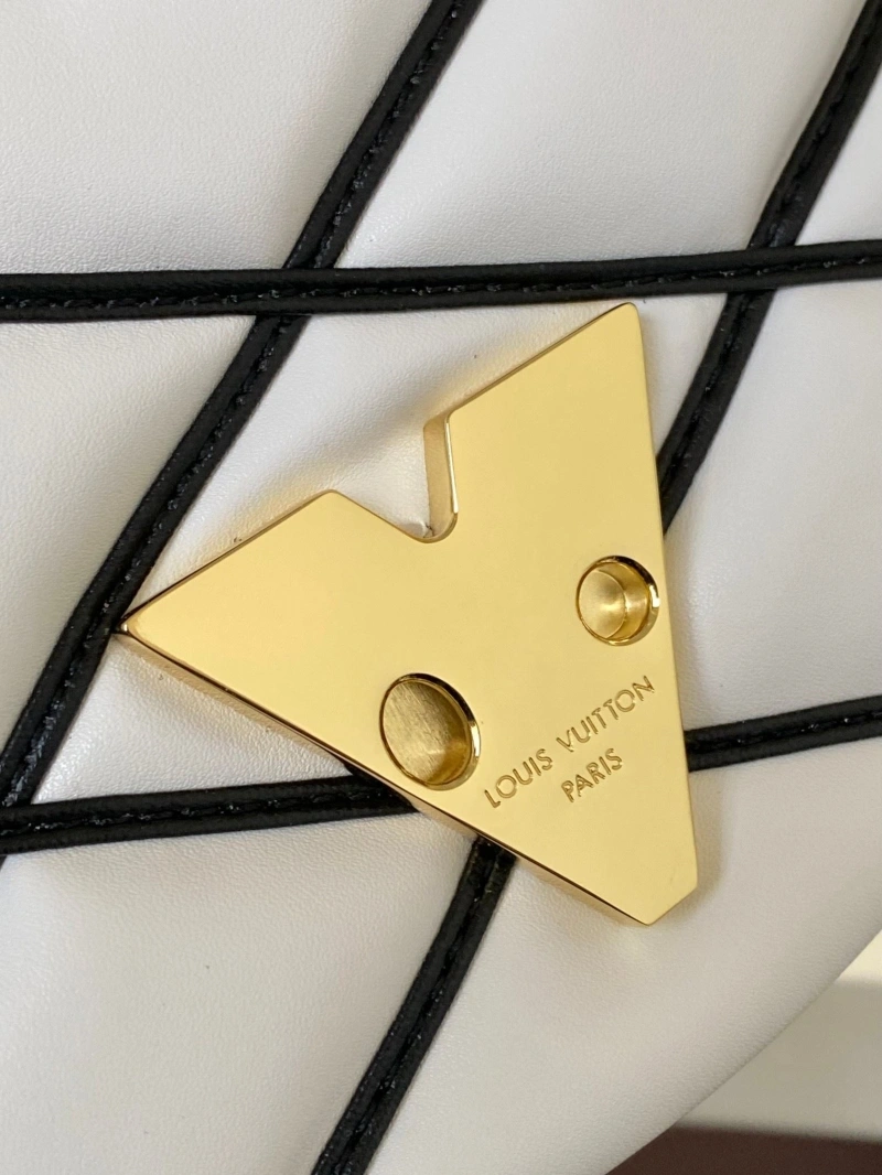 lv twist De*1m bags 4056d-0055