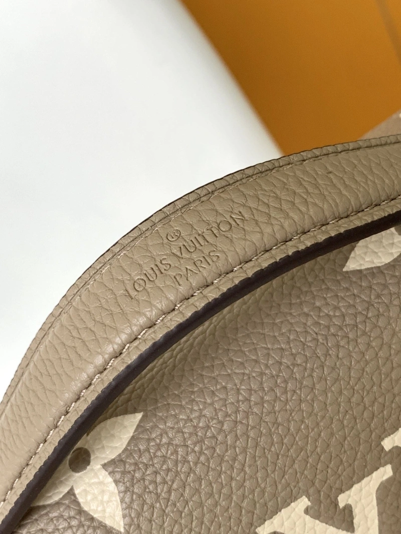 LV Top Handle Bags 4056D-0264