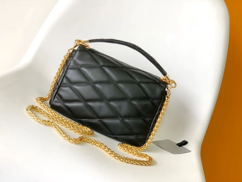 lv twist De*1m bags 4056d-0394