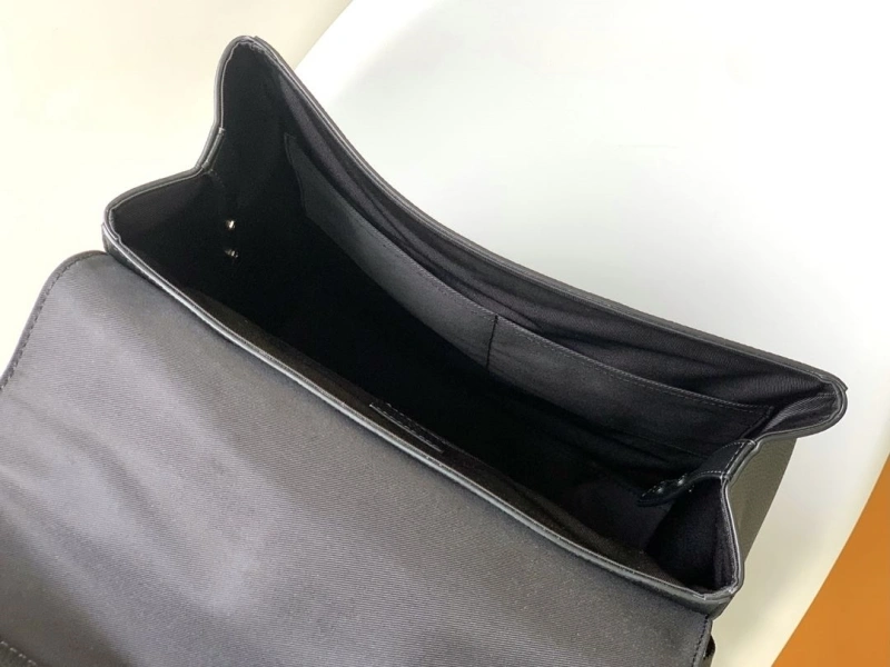 LV Backpacks 4056D-0415