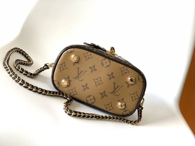 LV Cosmetic Bags 4056D-0432