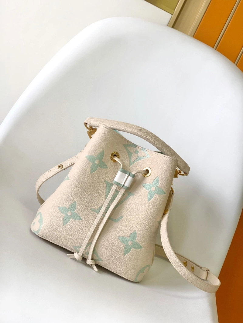 LV Bucket Bags 4056D-0436