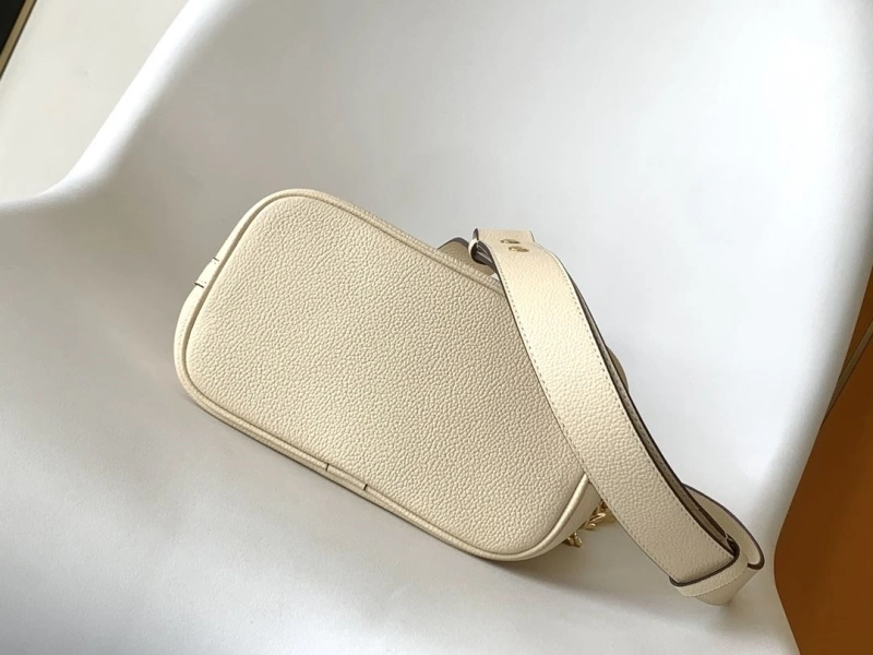 LV Bucket Bags 4056D-0445
