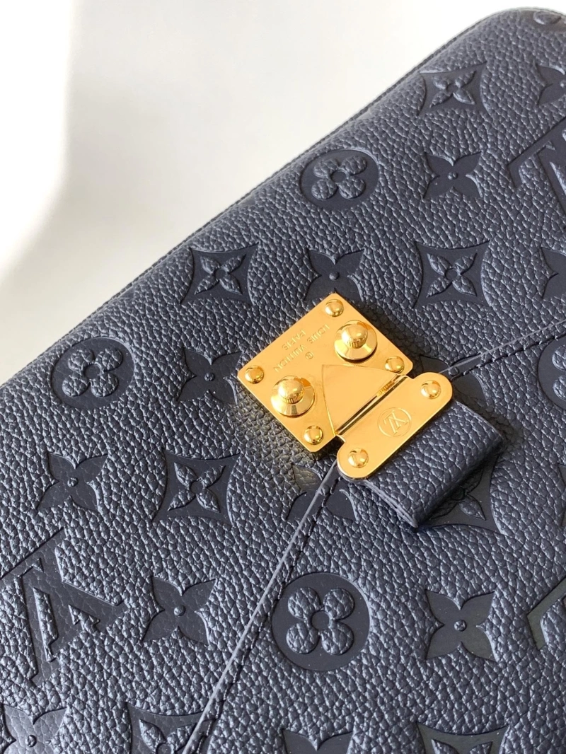 LV Top Handle Bags 4056D-0528