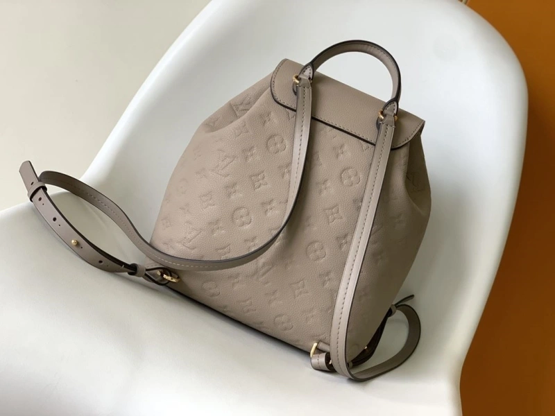 LV Backpacks 4056F-0007