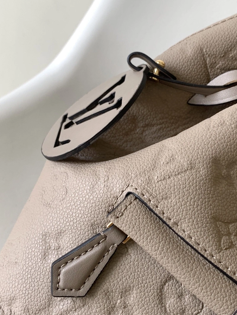 LV Backpacks 4056F-0007