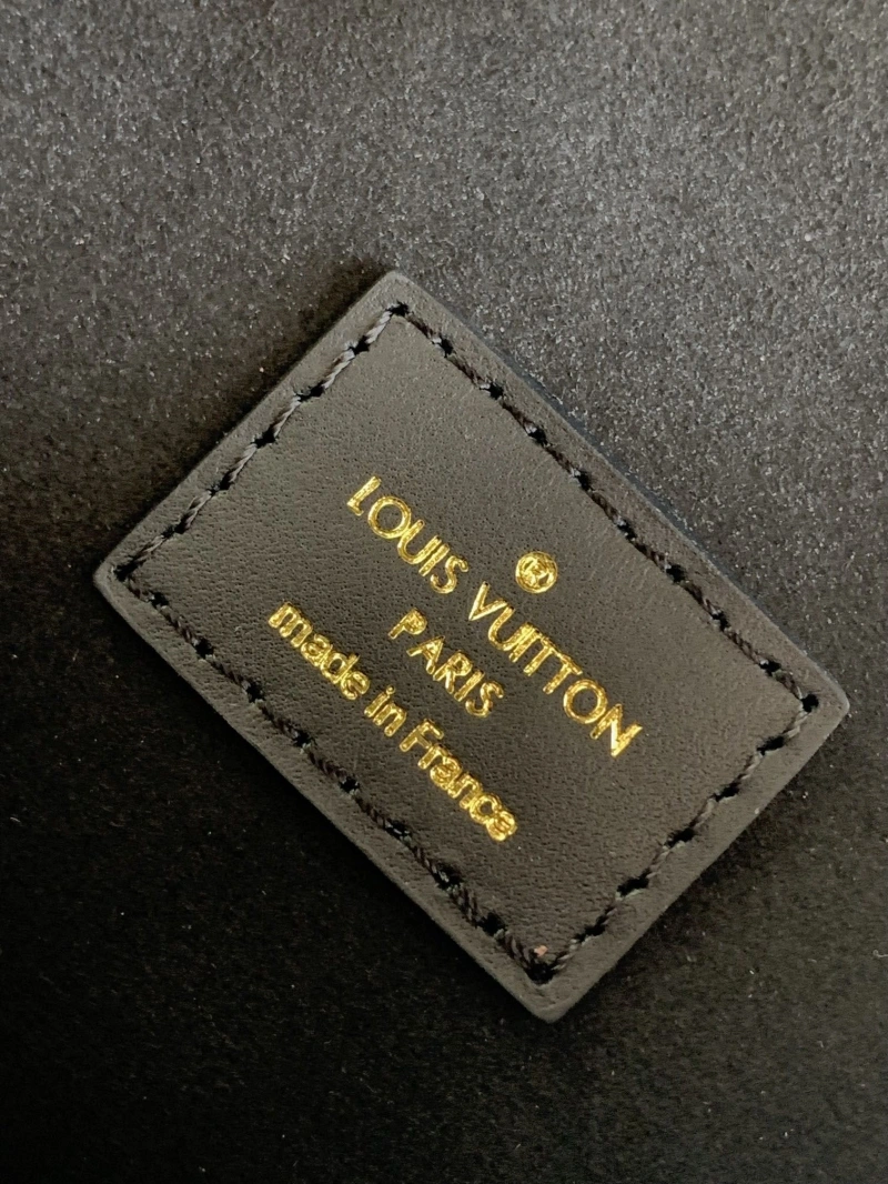 LV Backpacks 4056F-0008