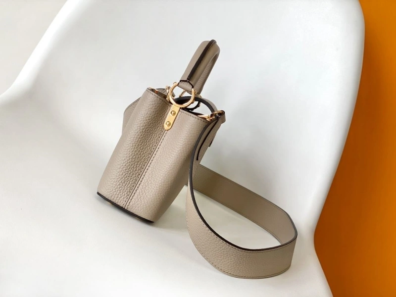 LV Capucines Bags 4056F-0023