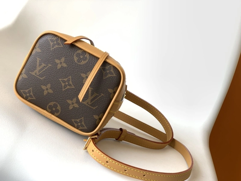LV Bucket Bags 4056F-0045