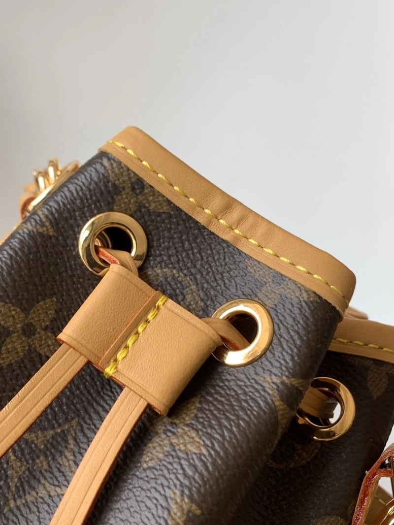 LV Bucket Bags 4056F-0045