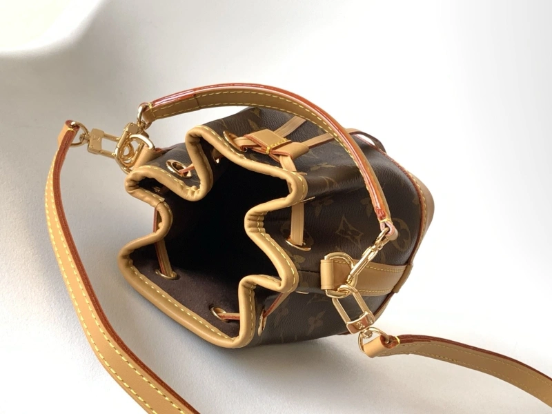 LV Bucket Bags 4056F-0045
