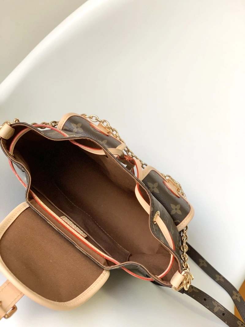 LV Backpacks 4056F-0071