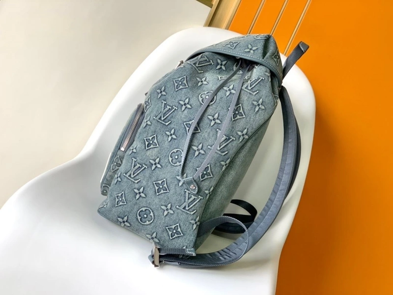 LV Backpacks 4056F-0073
