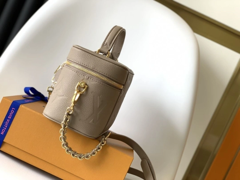 LV Cosmetic Bags 4056F-0105