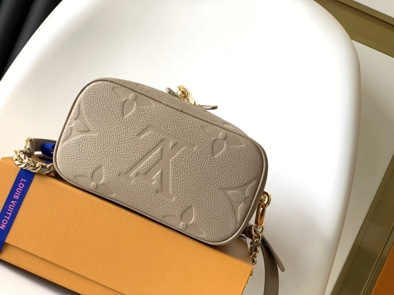 LV Cosmetic Bags 4056F-0105