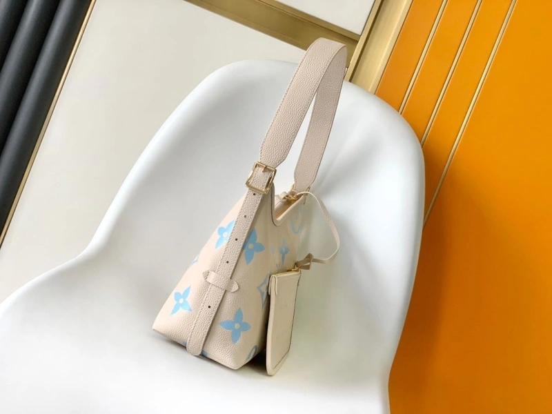 LV Shopping Bags 4056F-0111