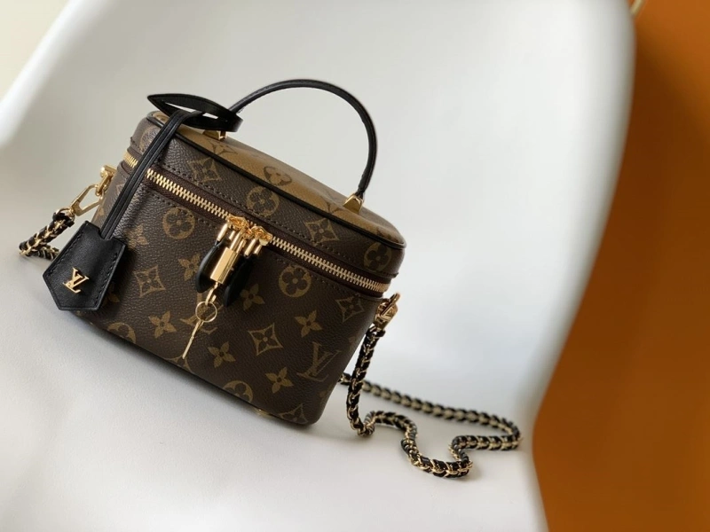 LV Cosmetic Bags 4056F-0139