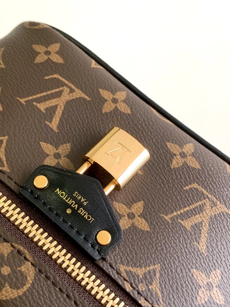 LV Cosmetic Bags 4056F-0164