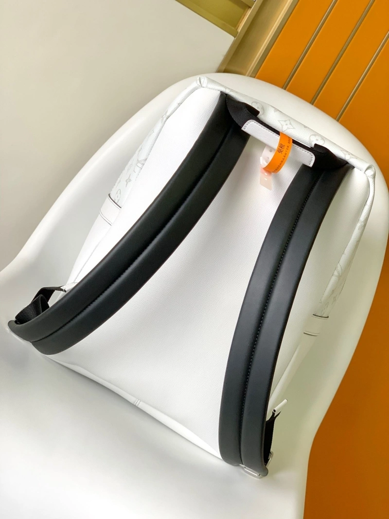 LV Backpacks 4056F-0186