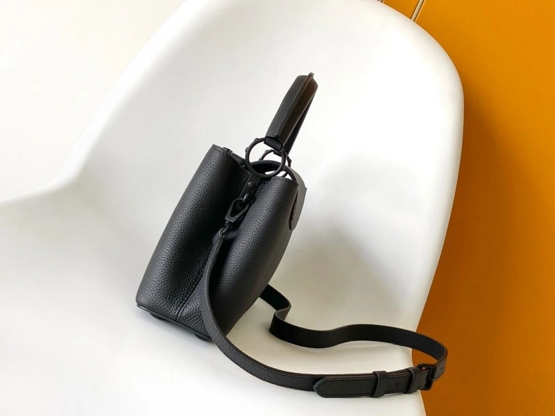 LV Capucines Bags 4056F-0218