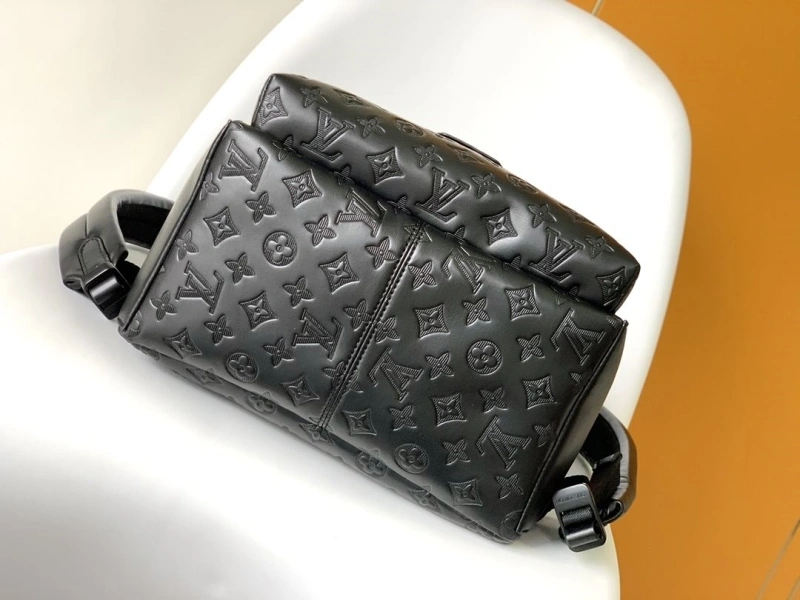 LV Backpacks 4056F-0236