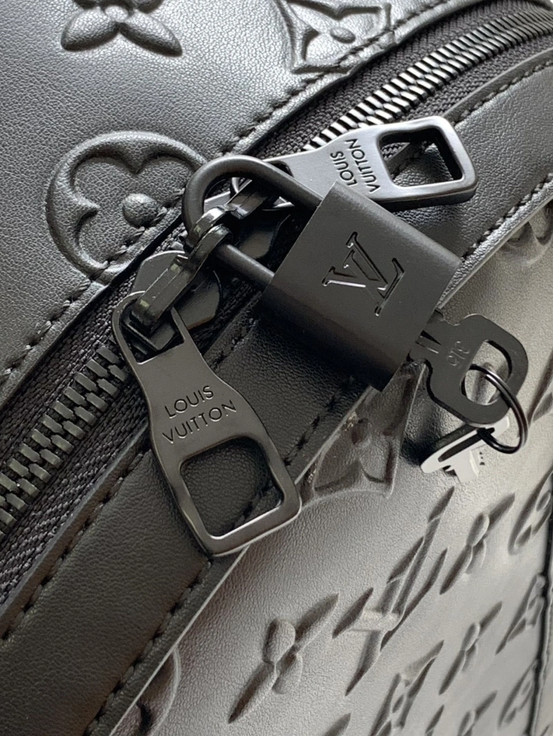 LV Backpacks 4056F-0369