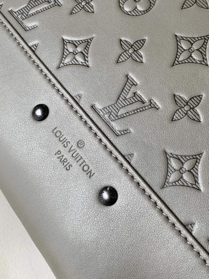 LV Backpacks 4056F-0386