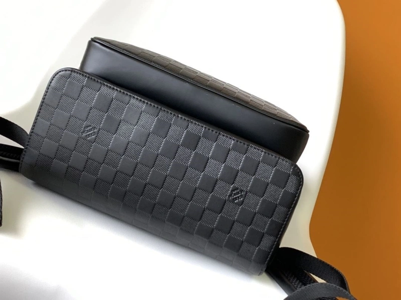LV Backpacks 4056F-0388