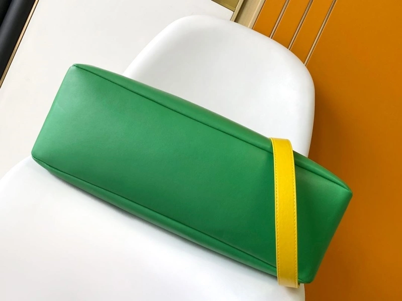 LV Shopping Bags 4056F-0404