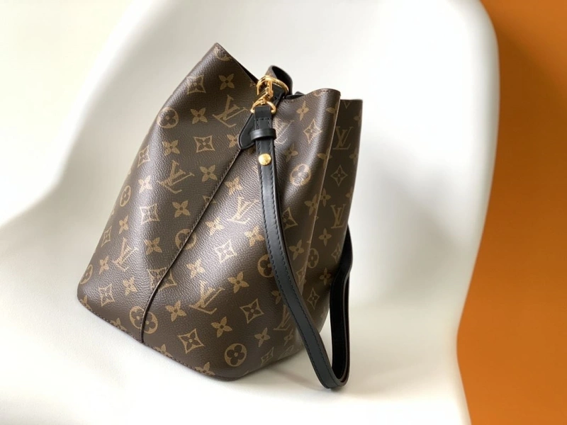LV Bucket Bags 4056F-0469