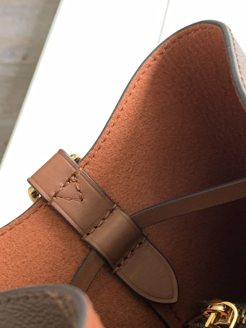 LV Bucket Bags 4056F-0471
