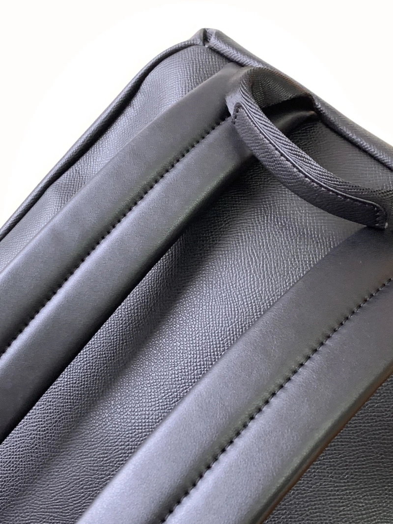 LV Backpacks 4056F-0499