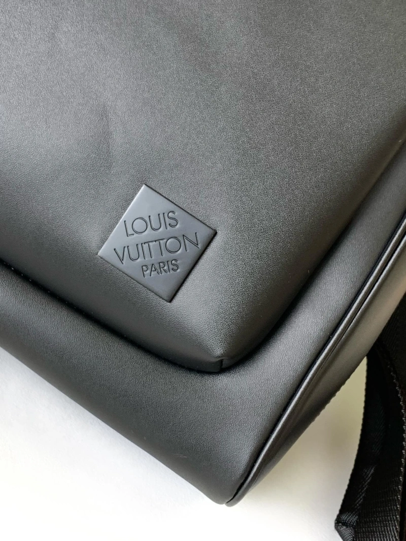 LV Backpacks 4056F-0532